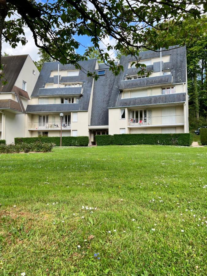 Aux Hameaux Des Thermes Leilighet Bagnoles de l'Orne Normandie Eksteriør bilde