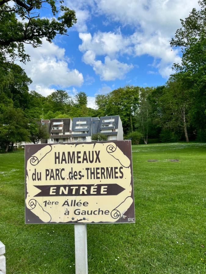 Aux Hameaux Des Thermes Leilighet Bagnoles de l'Orne Normandie Eksteriør bilde